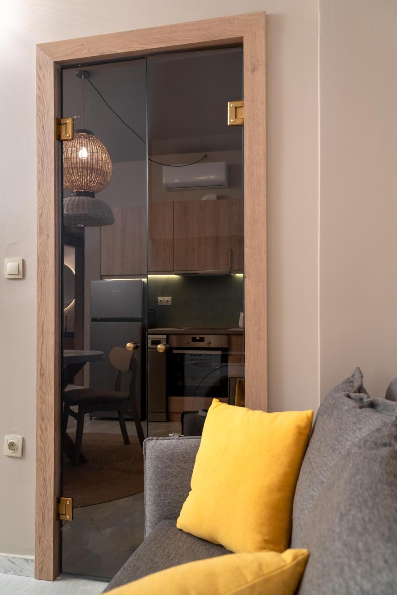 Num Suites & Lofts Athena Bagian luar foto