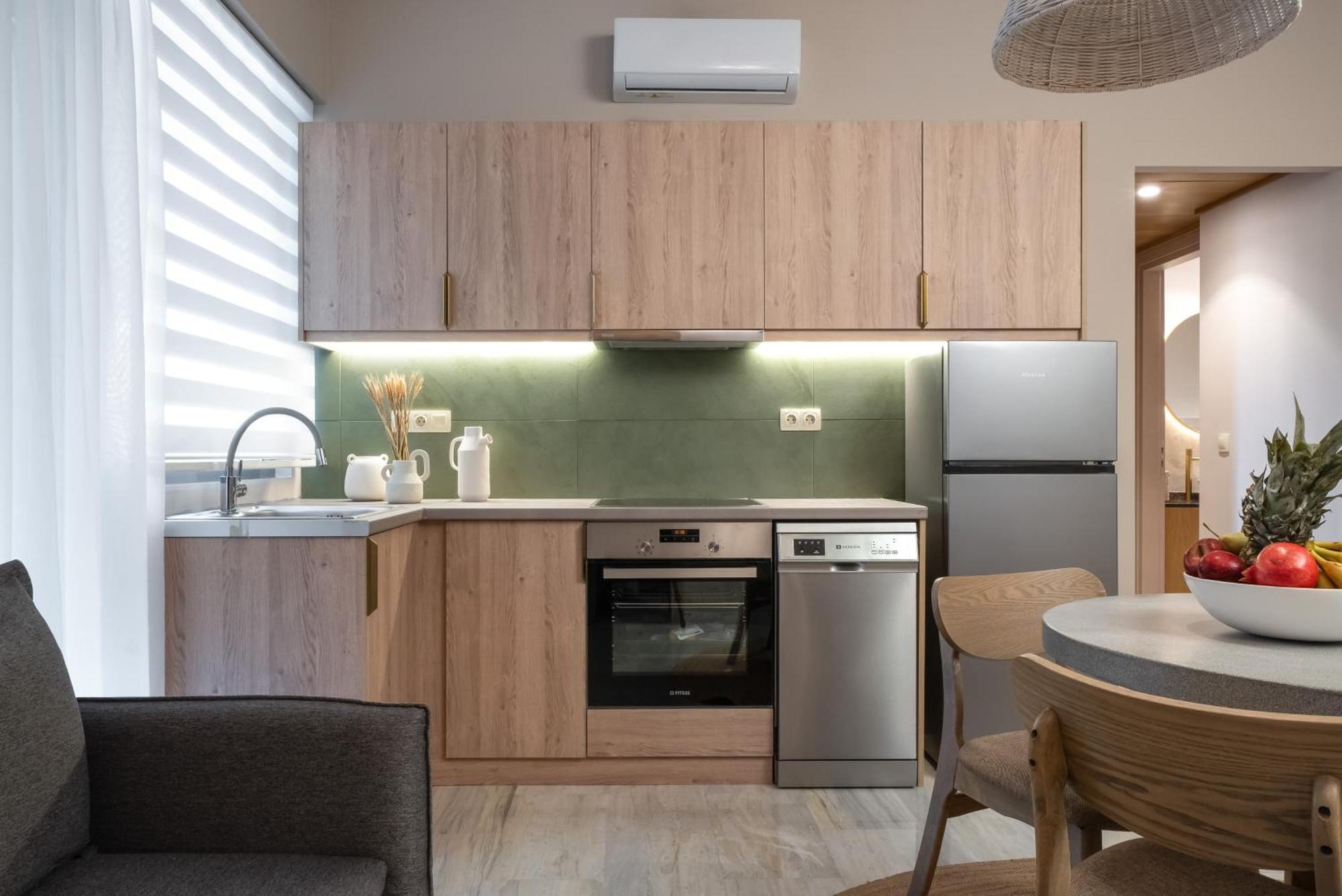 Num Suites & Lofts Athena Bagian luar foto