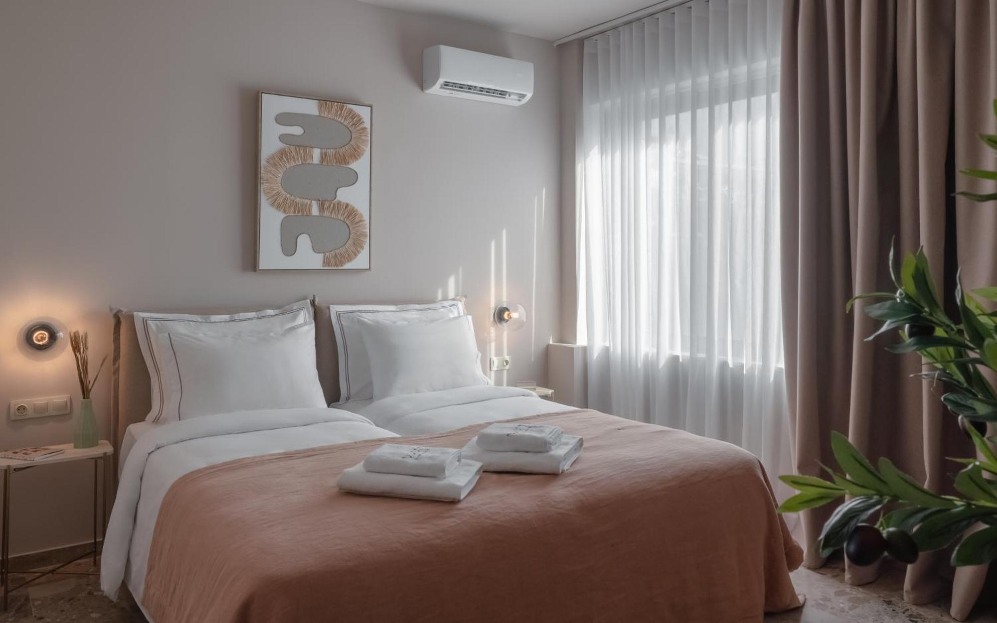 Num Suites & Lofts Athena Bagian luar foto