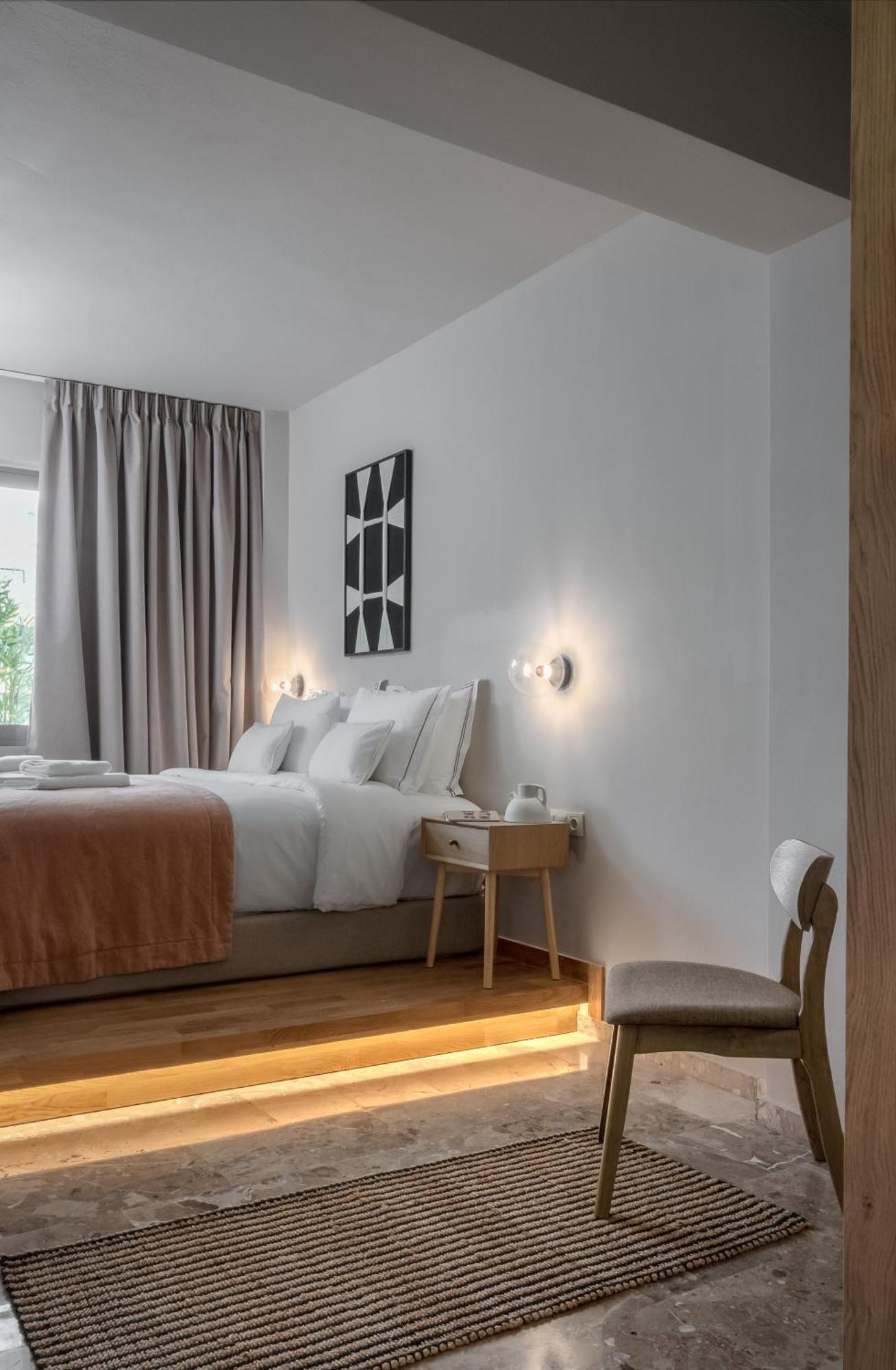 Num Suites & Lofts Athena Bagian luar foto